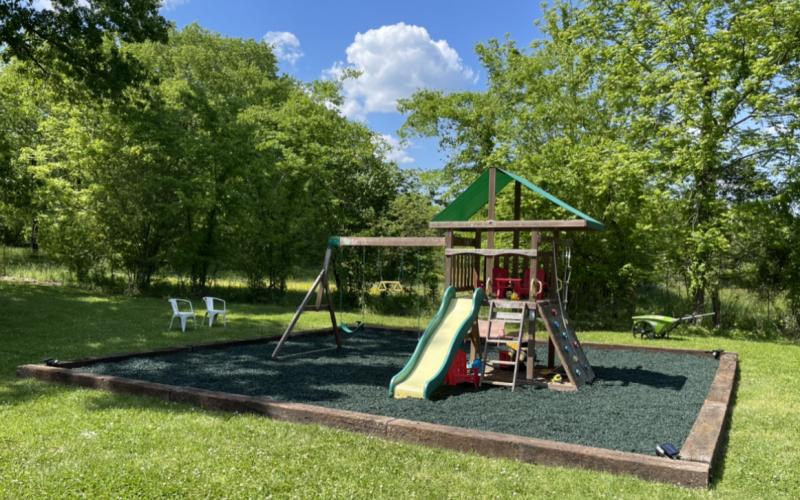 Natural Rubber Mulch Playground