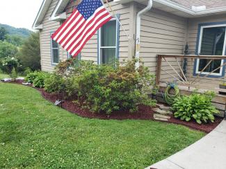 Red Rubber Mulch Landscaping Beds